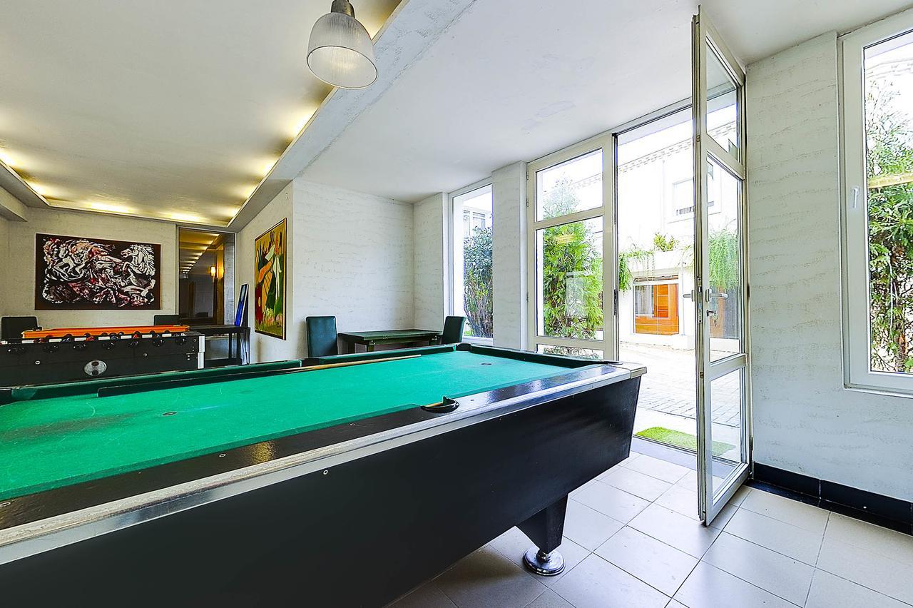 Vila Etna Hotell Ugrinovci  Rom bilde